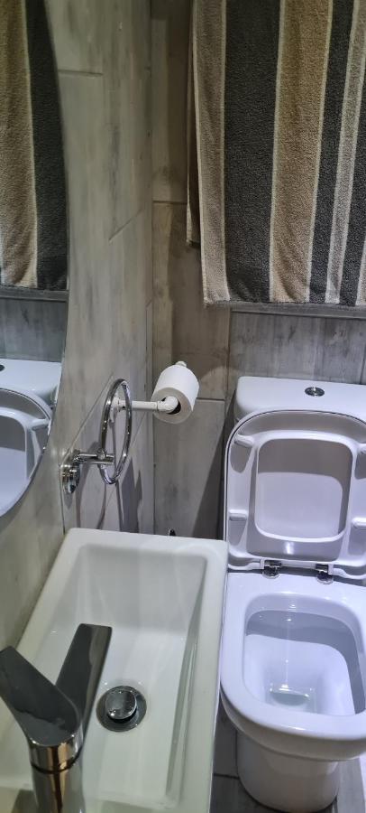 Bayswater Guest Rooms Bloemfontein Eksteriør bilde